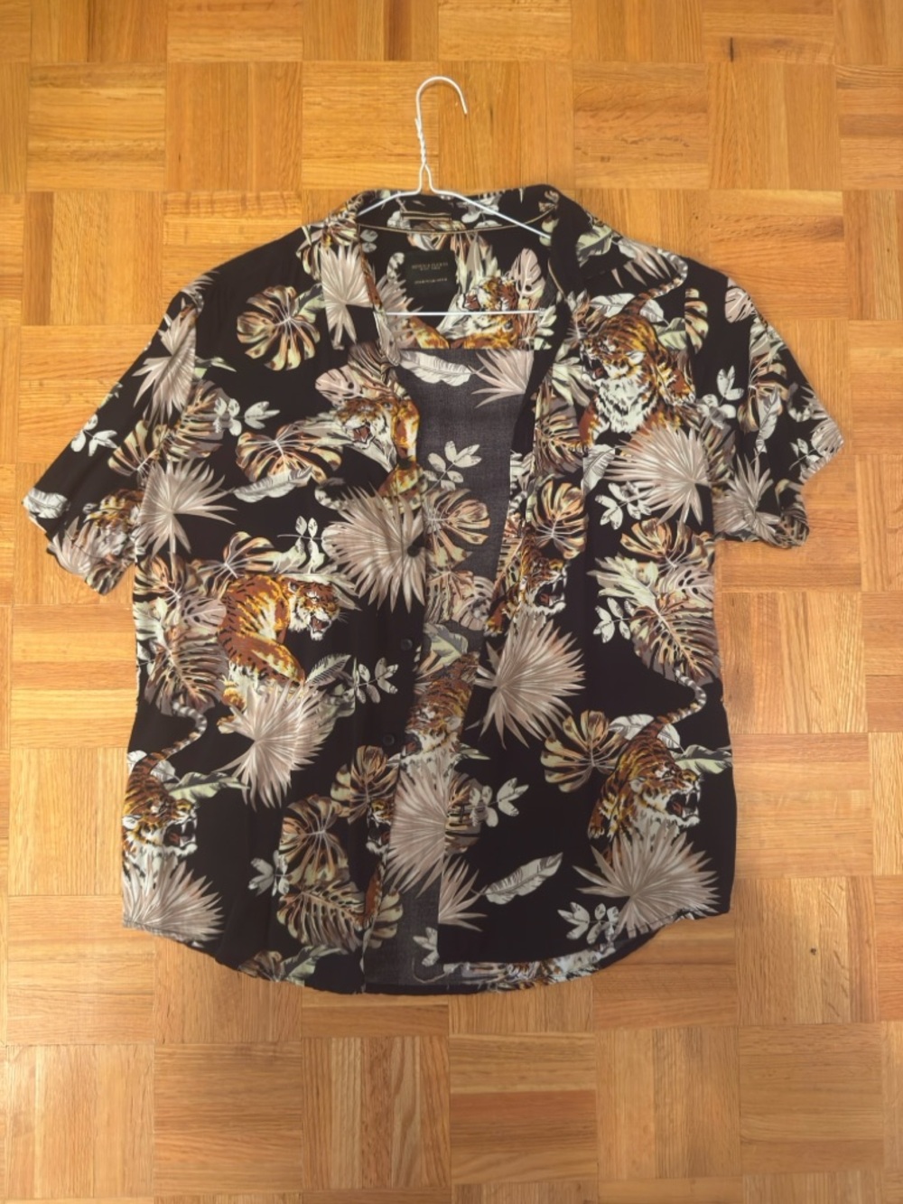 Denim & Flower Black Short-Sleeve Tiger & Tropical Print Shirt